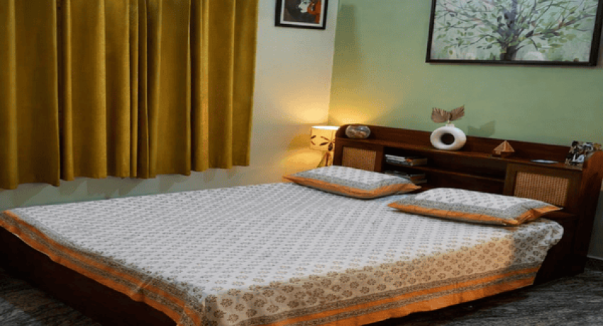 Cupple AC Room